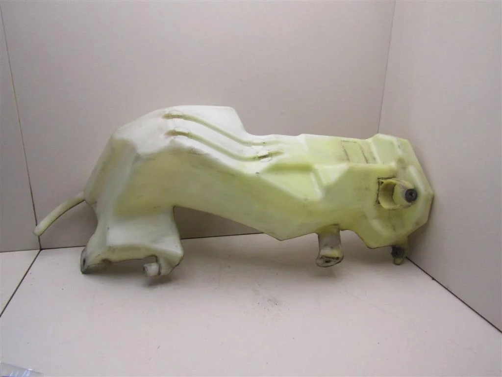 Бачок омывателя лобового стекла Audi A4 (B6) 2000-2004  [8E0955453AF]  2.0 ALT в Вологде