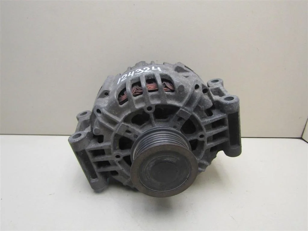 Генератор Audi A4 (B6) 2000-2004  [06B903016AE]  2.0 ALT в Вологде