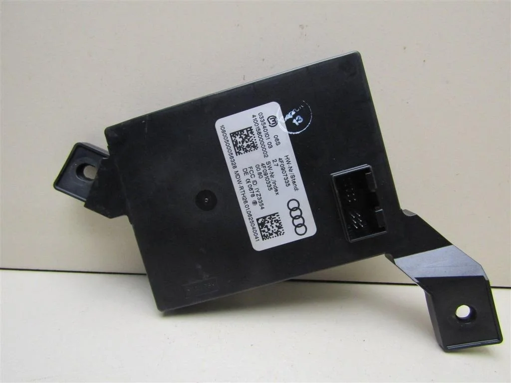 Блок электронный Audi A6 (C6,4F) 2005-2011  [4F0910335]  3.0 BBJ в Вологде