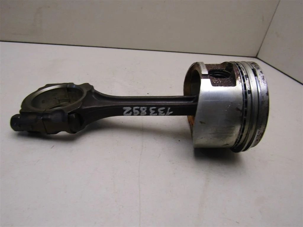 Шатун Nissan Primera P11E 1996-2002  [121004M50A]  1.3-1.8 в Вологде
