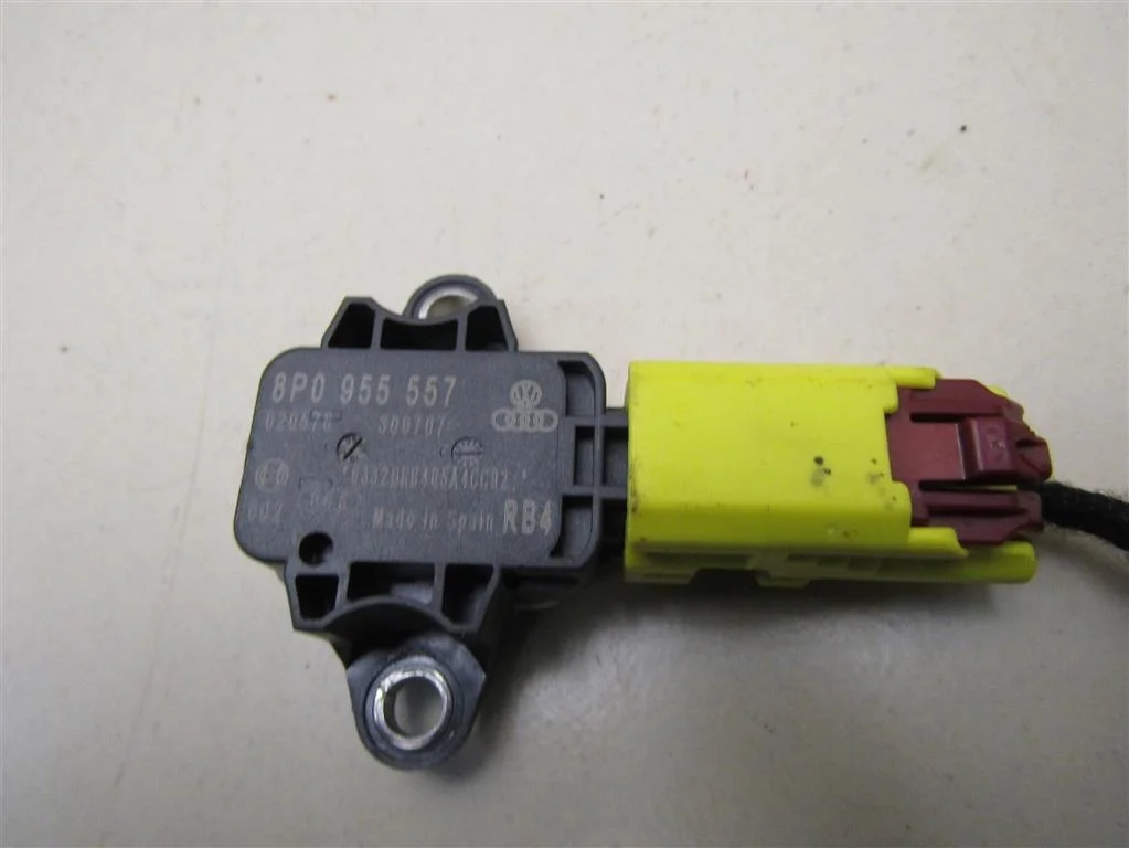 Датчик AIR BAG Audi A4 (B7) 2005-2007  [8P0955557]  в Вологде