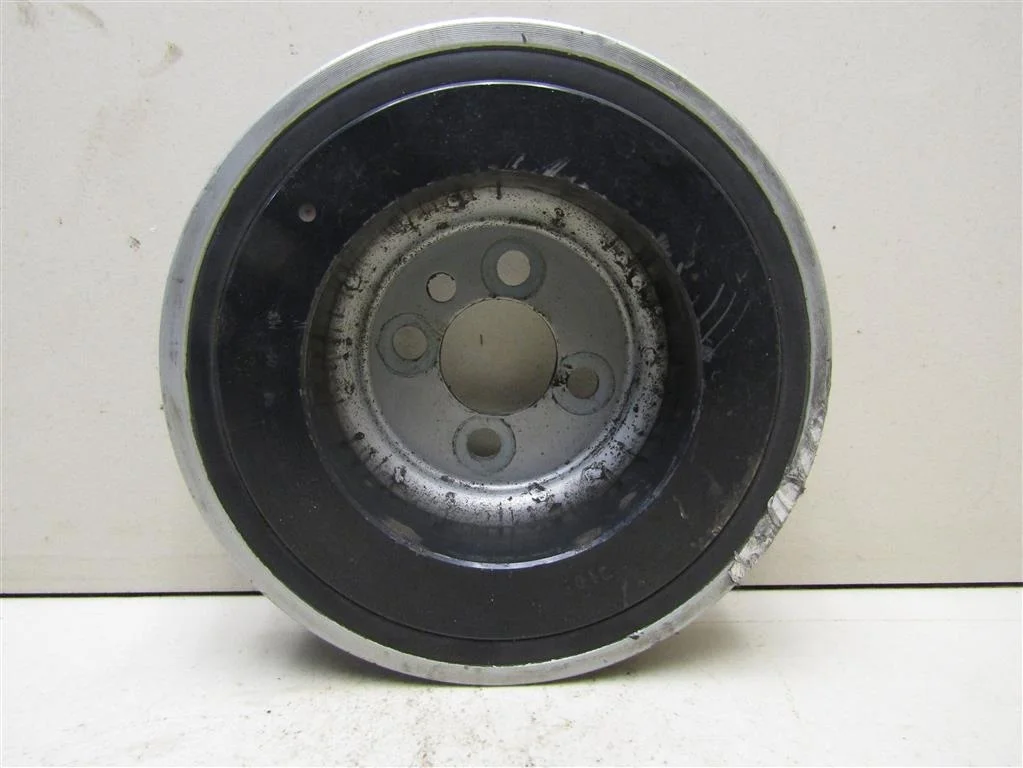 Шкив коленвала Audi A4 (B7) 2005-2007  [06B105243F]  2.0 ALT в Вологде