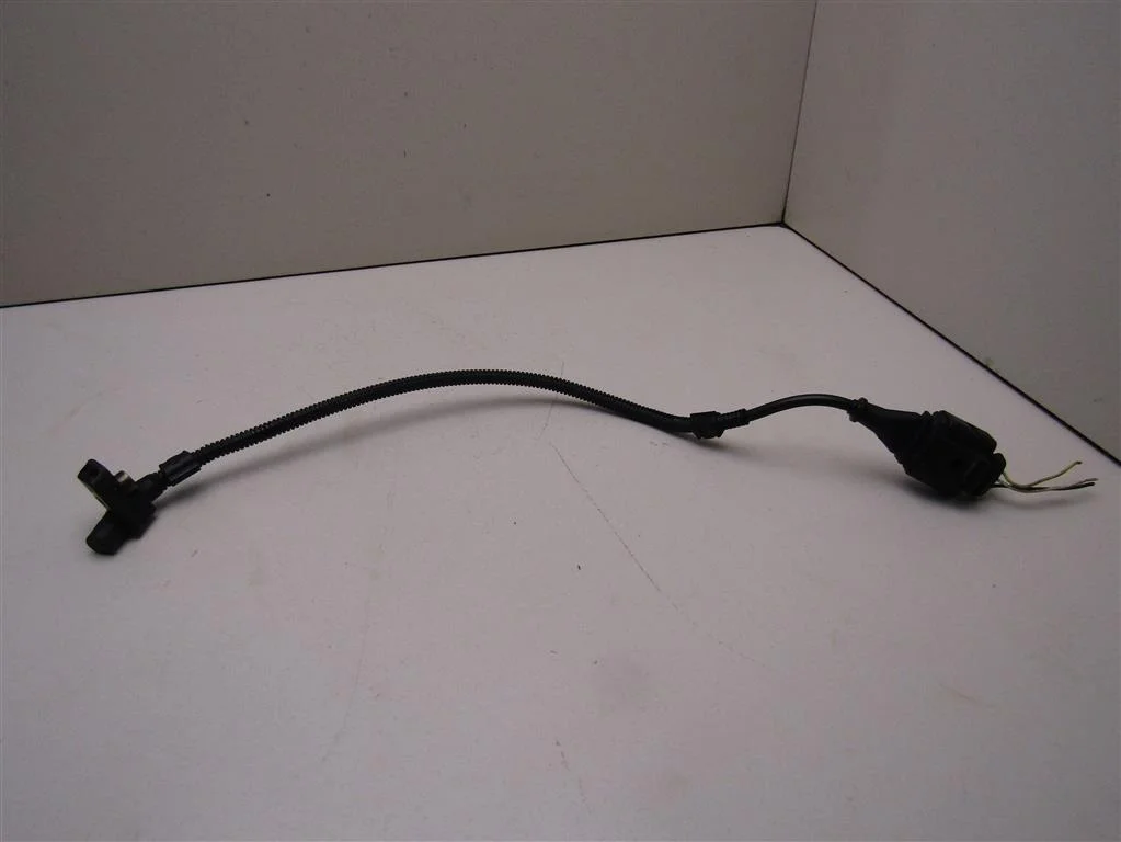 Датчик положения коленвала VW Polo 2001-2009  [030906433R]  1.4 BBY в Вологде