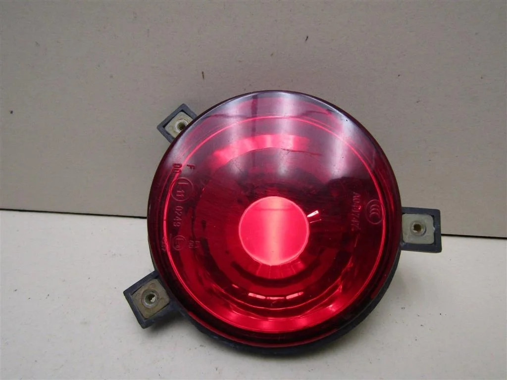 Фонарь задний противотуманный Chery Tiggo (T11) 2005-2015  [T113732040]  1.6 16V SQR481F в Вологде