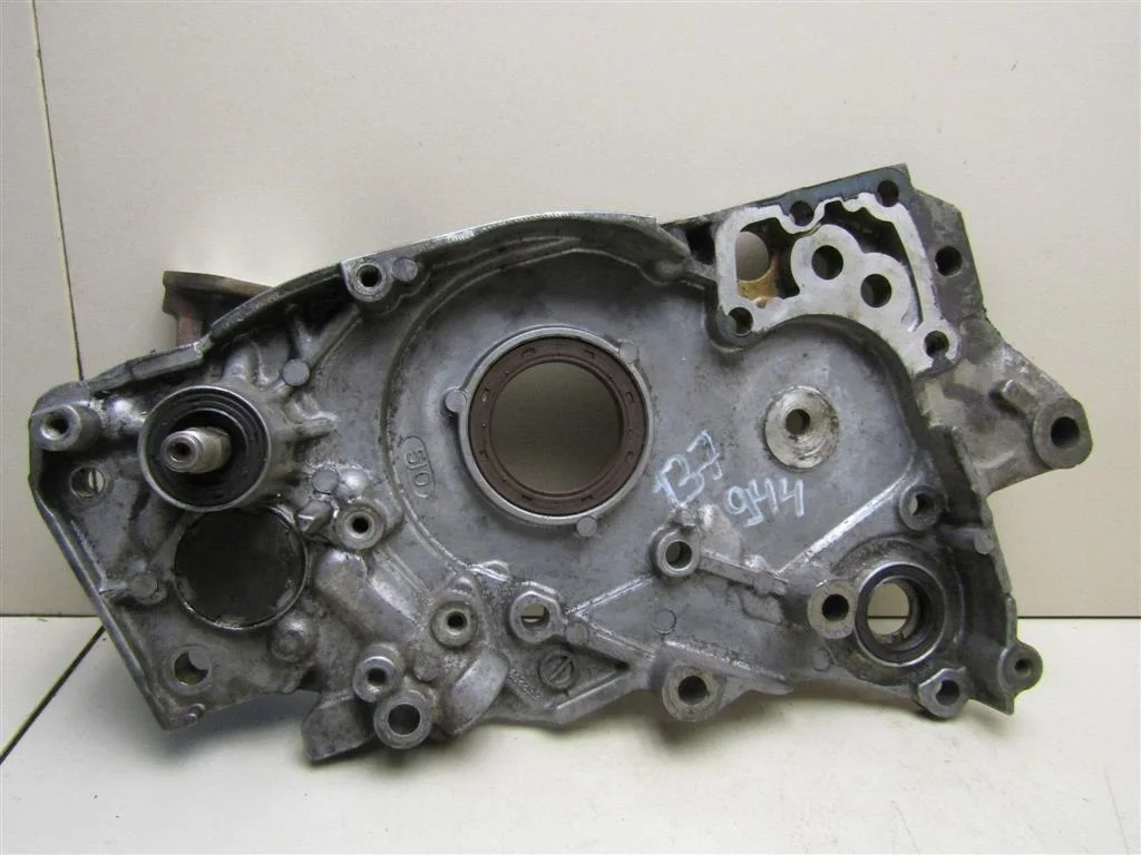 Насос масляный Mitsubishi Galant (EA) 1997-2003  [MD366260]  2.0 4G63 в Вологде