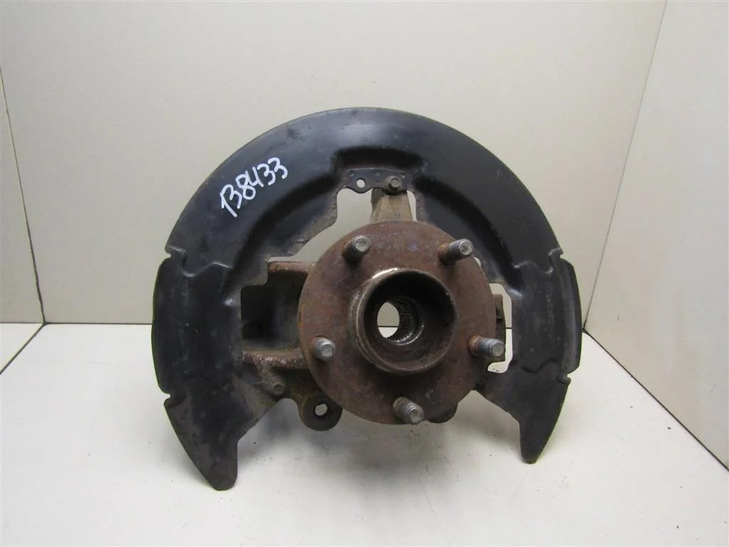 Кулак поворотный передний левый Volvo S40 2004-2012  [30760282]  1.8 B4184S11 в Вологде