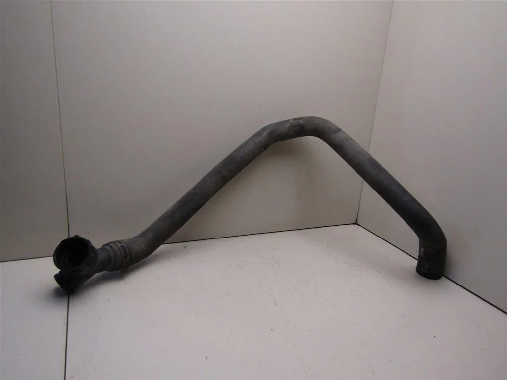 Патрубок радиатора Skoda Octavia (A5 1Z-) 2004-2013  [1K0122051BE]  1.6 BSE в Вологде