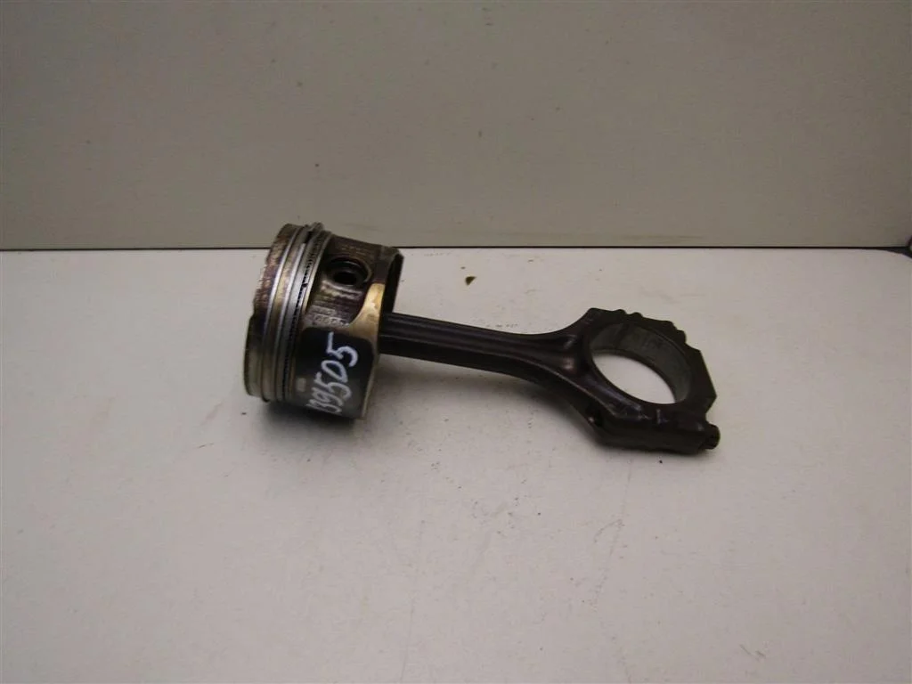 Шатун VW Golf IV \Bora 1997-2005  [036198401C]  1.4-1.6 в Вологде