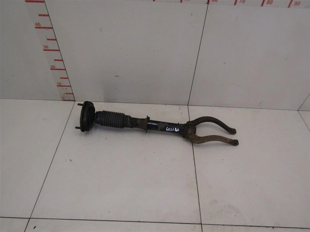 Амортизатор передний Hyundai Sonata IV (EF)/ Sonata Tagaz 2001-2012  [546113D601]  2,0 G4JP в Вологде