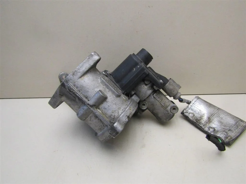 Клапан рециркуляции выхлопных газов VW Passat (B6) 2005-2010  [03G131501N]  1.9 BLS в Вологде