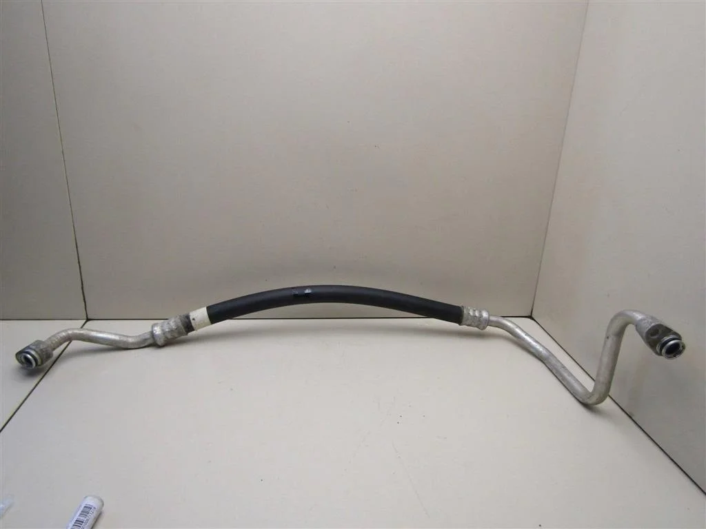 Трубка кондиционера Toyota Verso 2009-2018  [8870402580]  1.8 2ZRFAE в Вологде