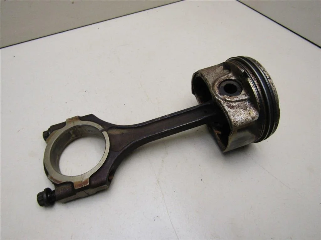 Шатун Hyundai Elantra 2011-2016  [235102B000]  1.6 16V G4FG в Вологде
