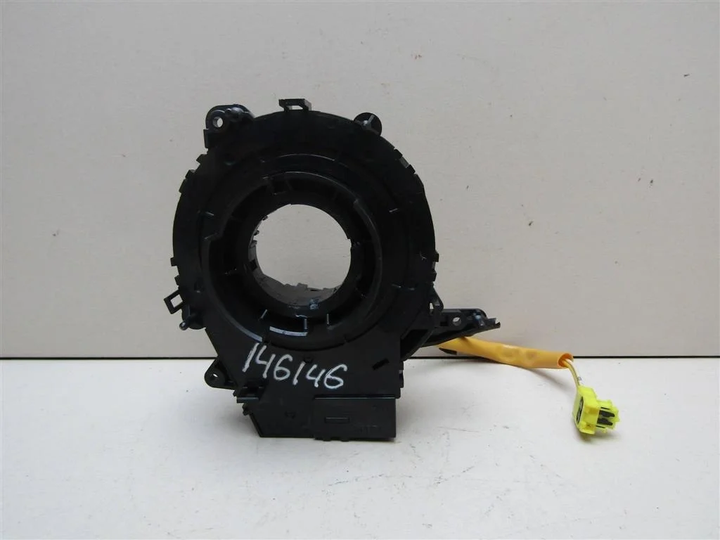 Механизм подрулевой для SRS (ленточный) Mazda Mazda 3 (BK) 2002-2009  [BS3E66CS0]  1.6 16V Z6 в Вологде