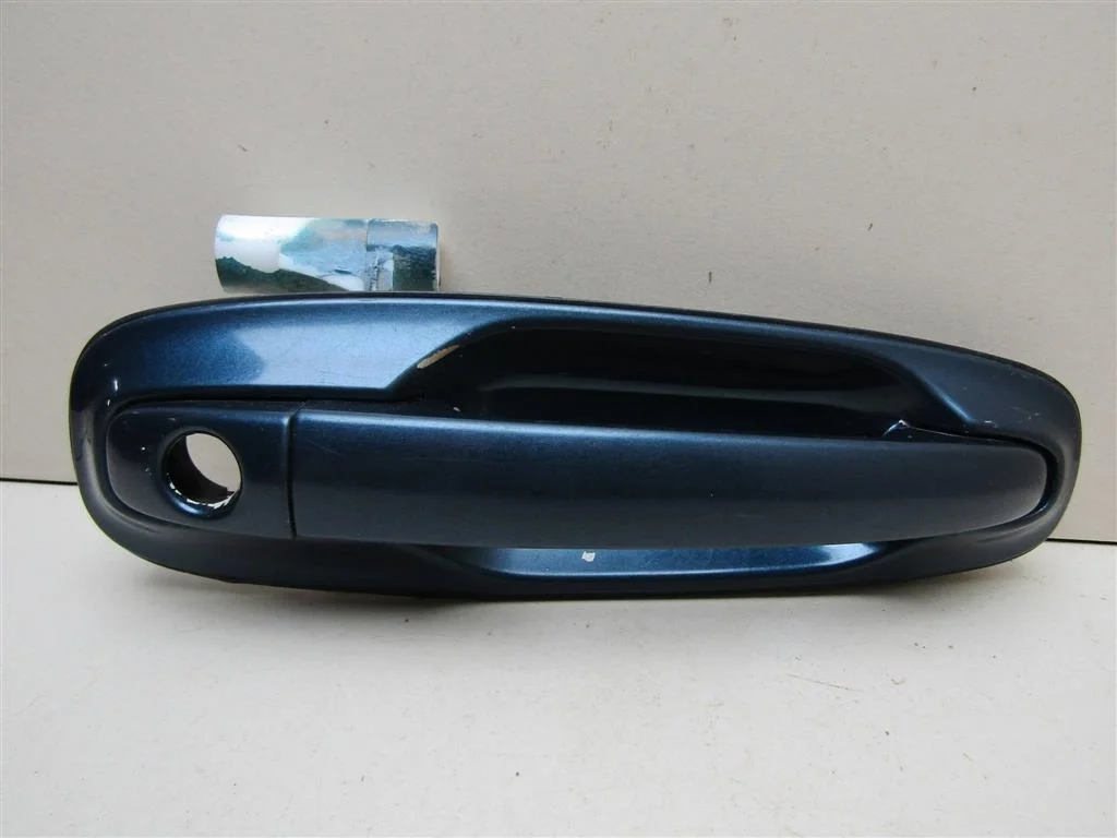 Ручка двери передней наружная правая Chevrolet Lacetti 2004-2013  [96547952]  1.4  F14D3 в Вологде