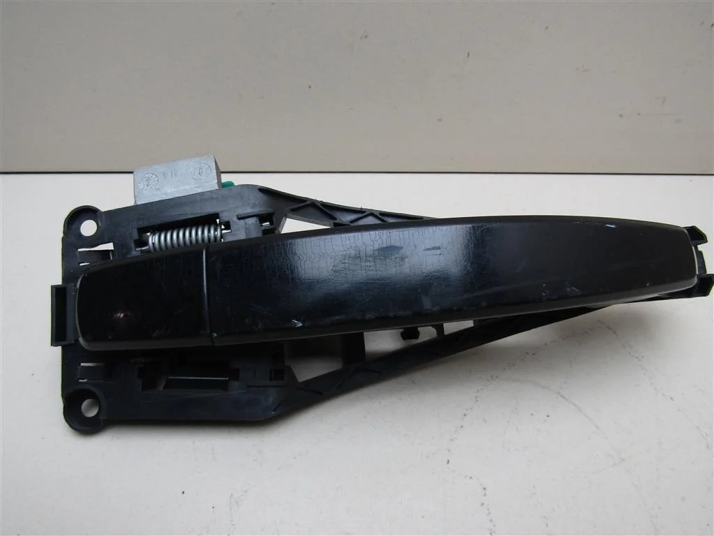 Ручка двери передней наружная правая Opel Astra H \ Family 2004-2015  [13142770]  в Вологде