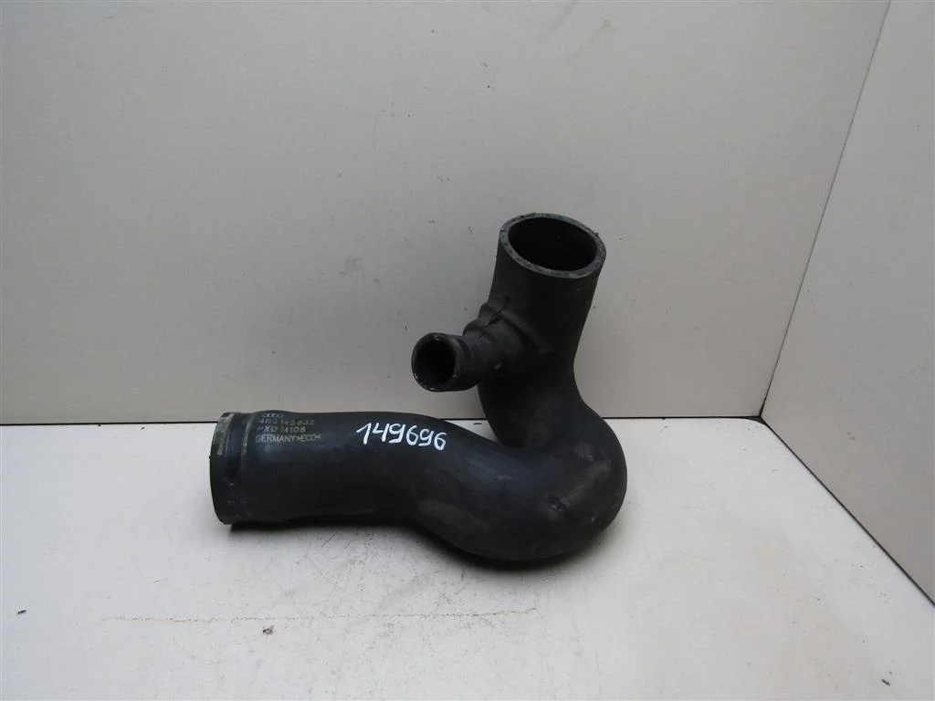 Патрубок интеркулера VW Passat (B5+) 2000-2005  [4B0145832]  1.8T  в Вологде