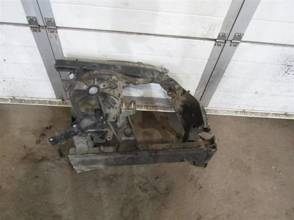 Лонжерон передний левый BMW 5-серия E60\E61 2003-2009  [41117075123]  2.5Л. 24V N52B25AE в Вологде