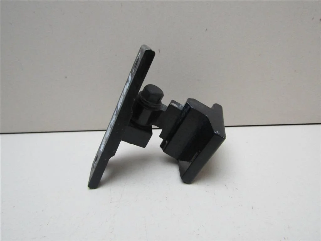 Петля двери задней правой верхняя BMW 5-серия E60\E61 2003-2009  [41527201304]  2.5Л. 24V N52B25AE в Вологде