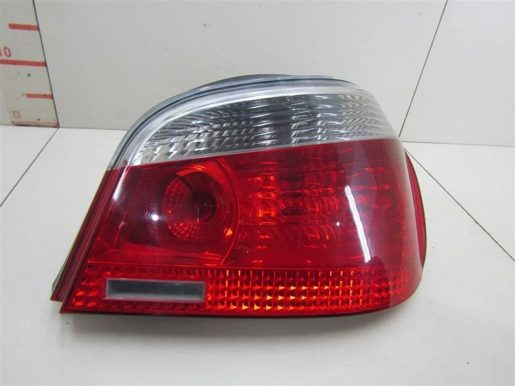 Фонарь задний правый BMW 5-серия E60\E61 2003-2009  [63217165738]  2.5Л. 24V N52B25AE в Вологде