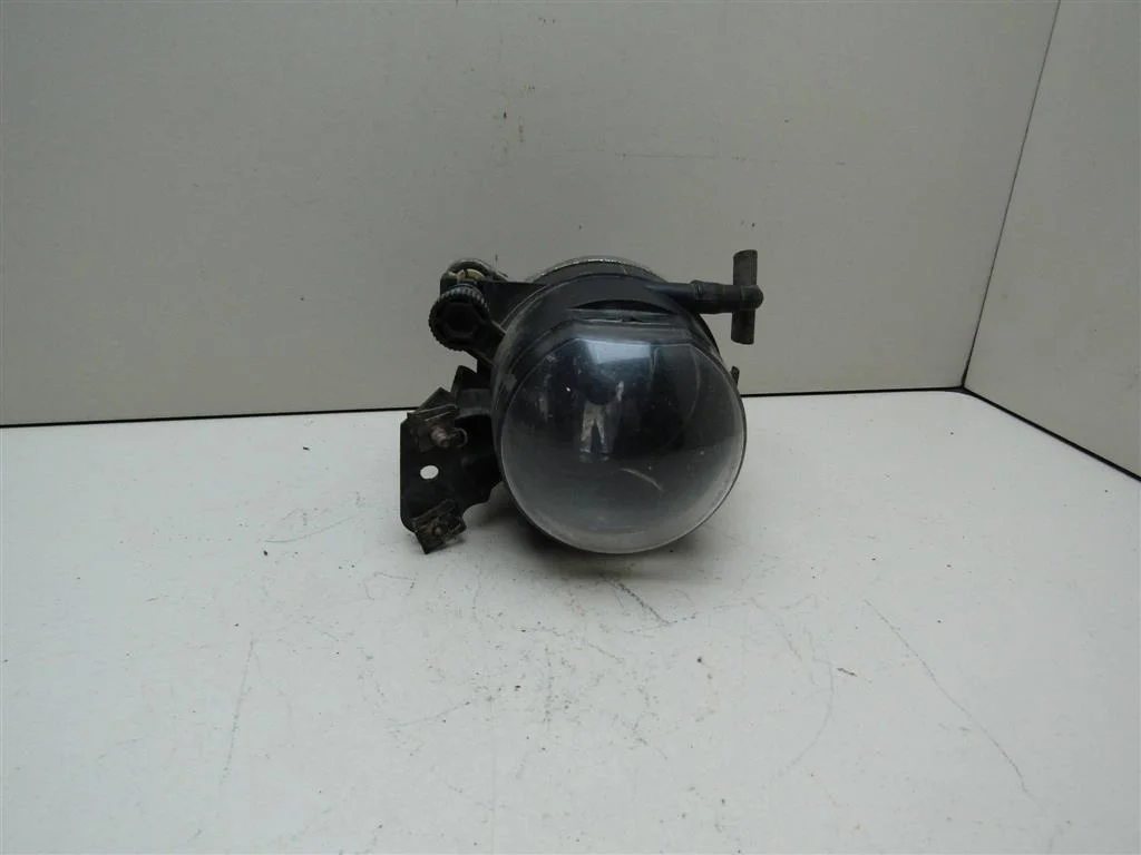 Фара противотуманная левая BMW 5-серия E60\E61 2003-2009  [63176910791]  2.5Л. 24V N52B25AE в Вологде