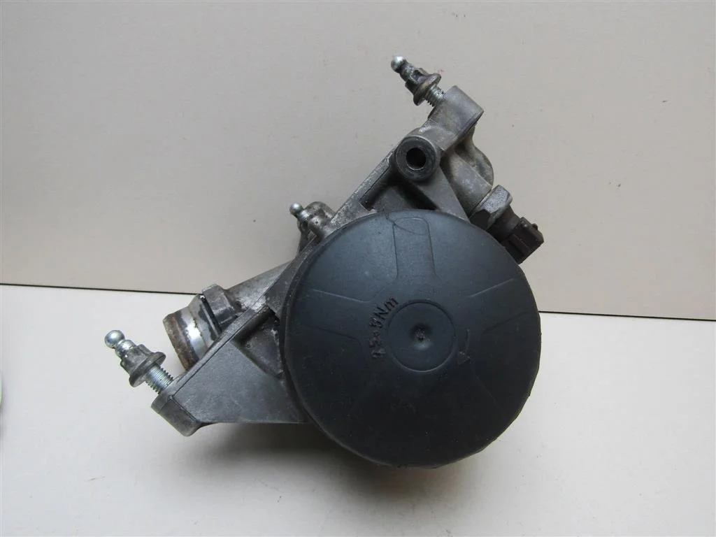 Корпус масляного фильтра BMW 5-серия E60\E61 2003-2009  [11428642289]  2.5Л. 24V N52B25AE в Вологде