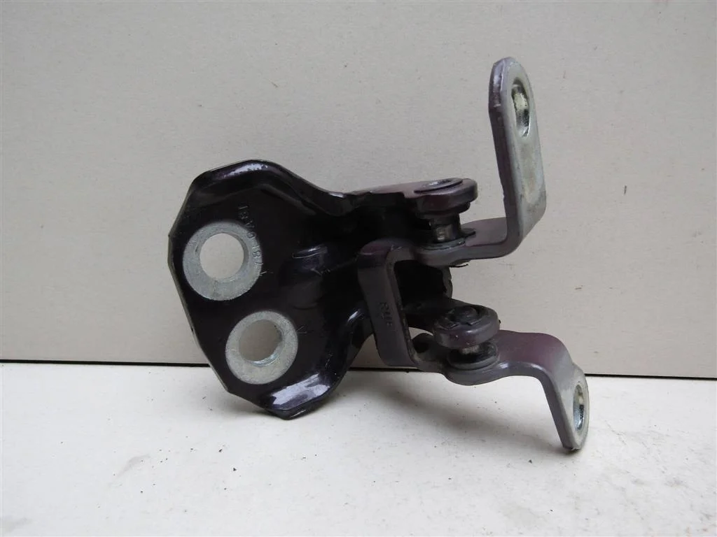 Петля двери задней правой верхняя Ford Fusion 2002-2012  [1518394]  1.6 FYJA в Вологде