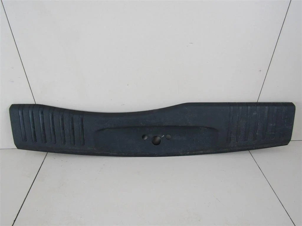 Обшивка багажника Ford Fusion 2002-2012  [1376452 ]  1.6 FYJA в Вологде