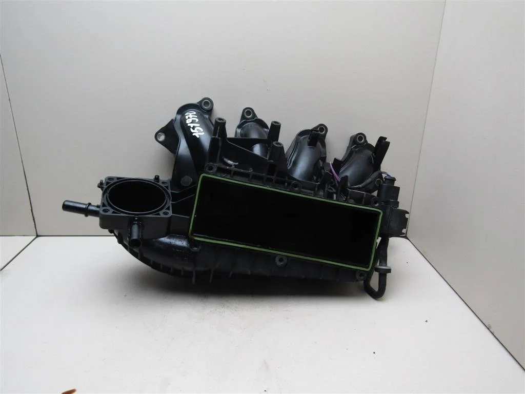 Коллектор впускной VW Caddy III 2004-2016  [03F129709J]  1.2 8V CBZB в Вологде