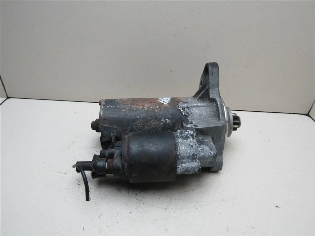 Стартер Skoda Octavia (A4 1U-) 2000-2011  [020911023F]  1.4-1.6 в Вологде