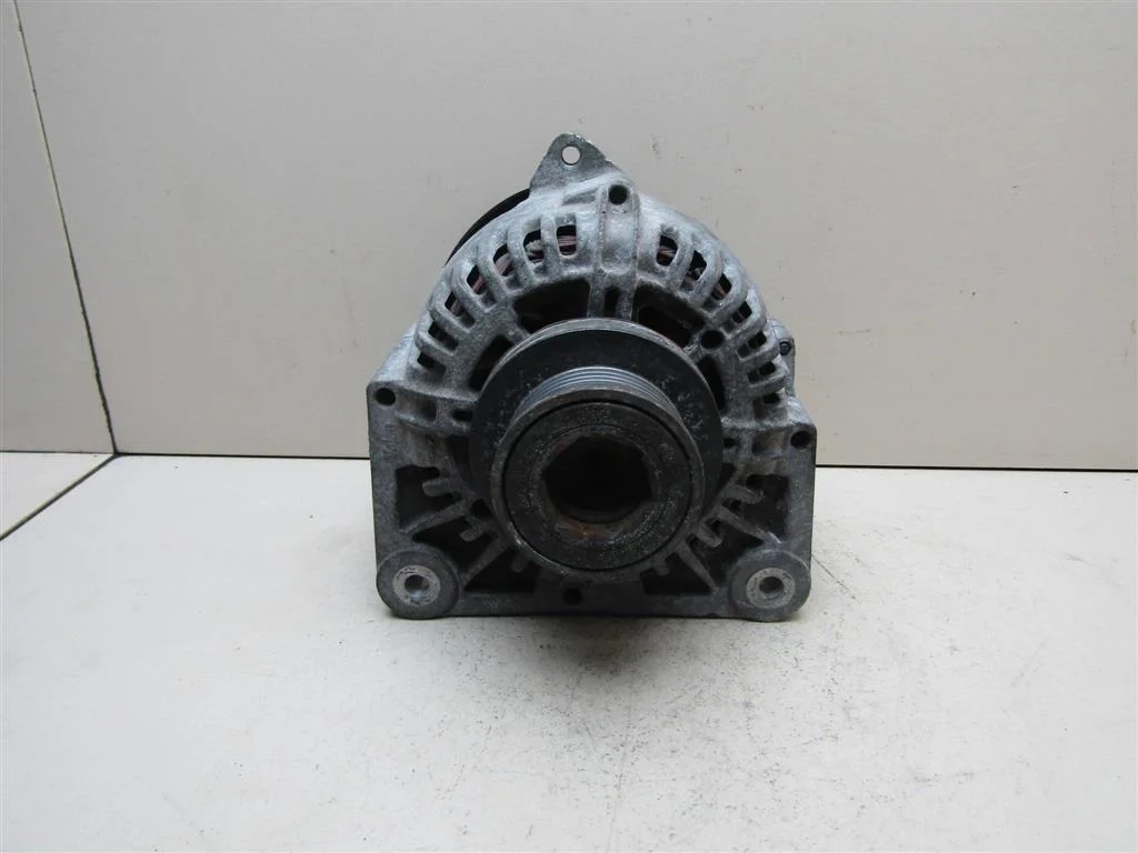 Генератор Renault Megane II 2002-2009  [8200100907]  1.4 1.6 1.5 DCI в Вологде