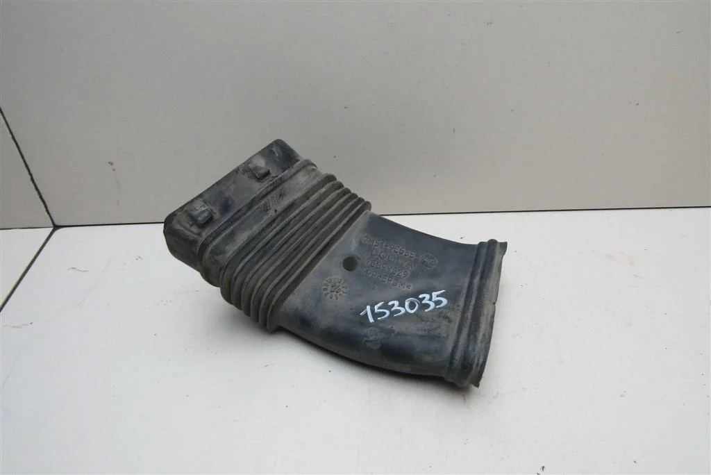 Воздуховод Ford Focus II 2008-2011  [1485770]  1,6 16V  SHDB в Вологде