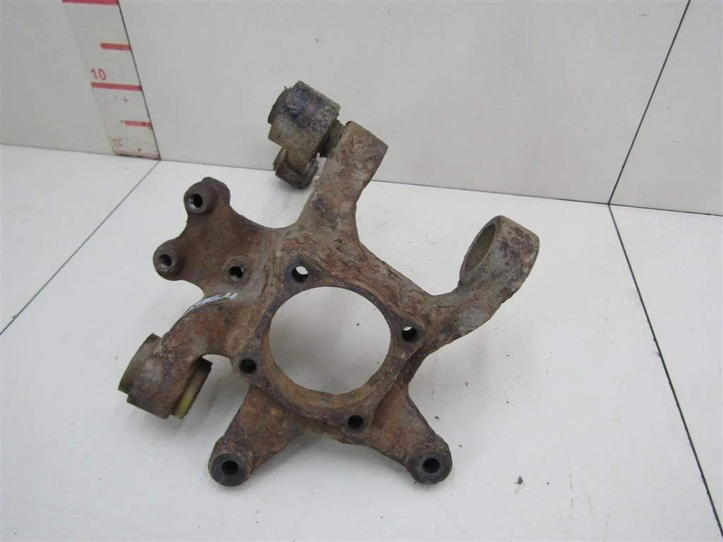 Кулак поворотный задний правый Chevrolet Captiva (C100) 2006-2010  [96626434]  2.4 Z24SED в Вологде