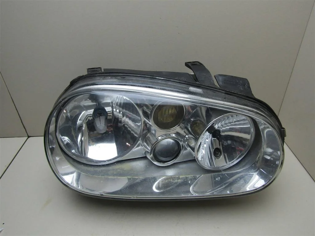 Фара правая VW Golf IV \Bora 1997-2005  [1J1941018K]  в Вологде