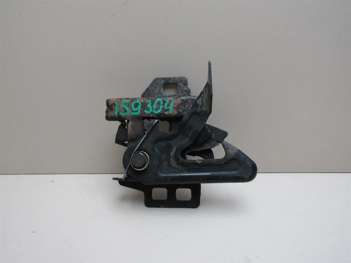 Замок капота Chevrolet Trail Blazer 2001-2010  [25775905]  4.2 LL8 в Вологде