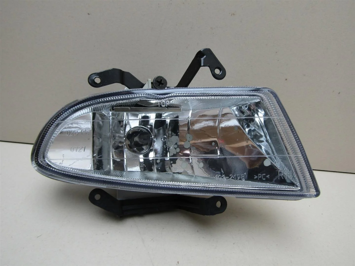 Фара противотуманная правая Hyundai Accent II (+ТАГАЗ) 2000-2012   [9220225000]  в Вологде