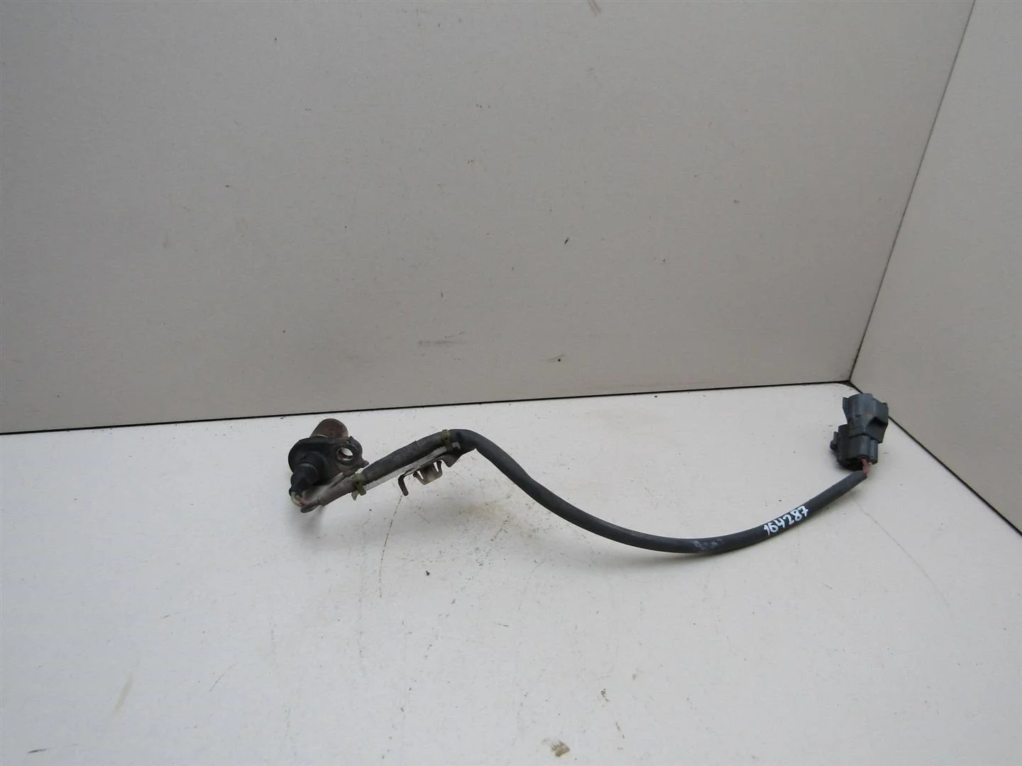 Датчик положения коленвала Toyota Corolla E12 2001-2006  [9091905030]  в Вологде