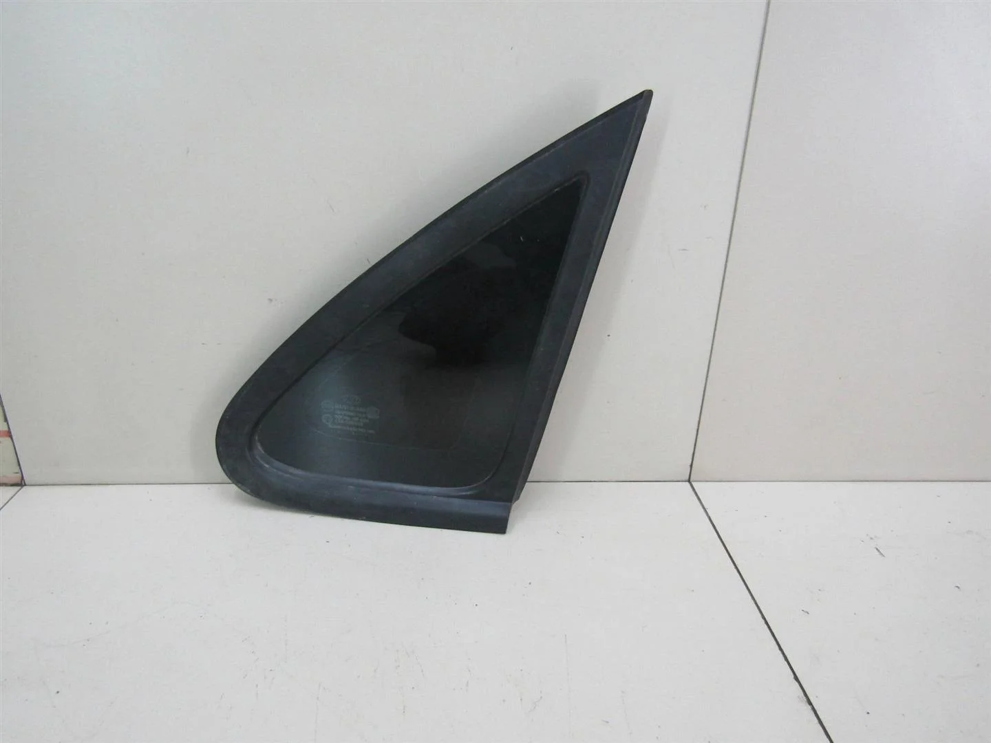 Стекло кузовное глухое правое Hyundai Elantra 2006-2011  [878202H000]  1.6 G4FC в Вологде