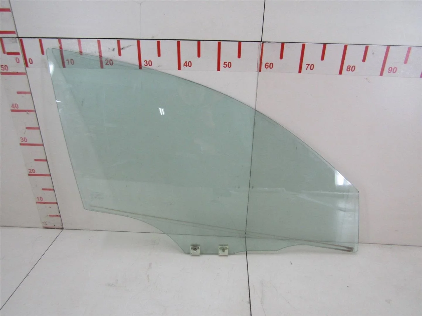 Стекло двери передней правой Mazda Mazda 3 (BK) 2002-2009  [BP4K58511B]  в Вологде