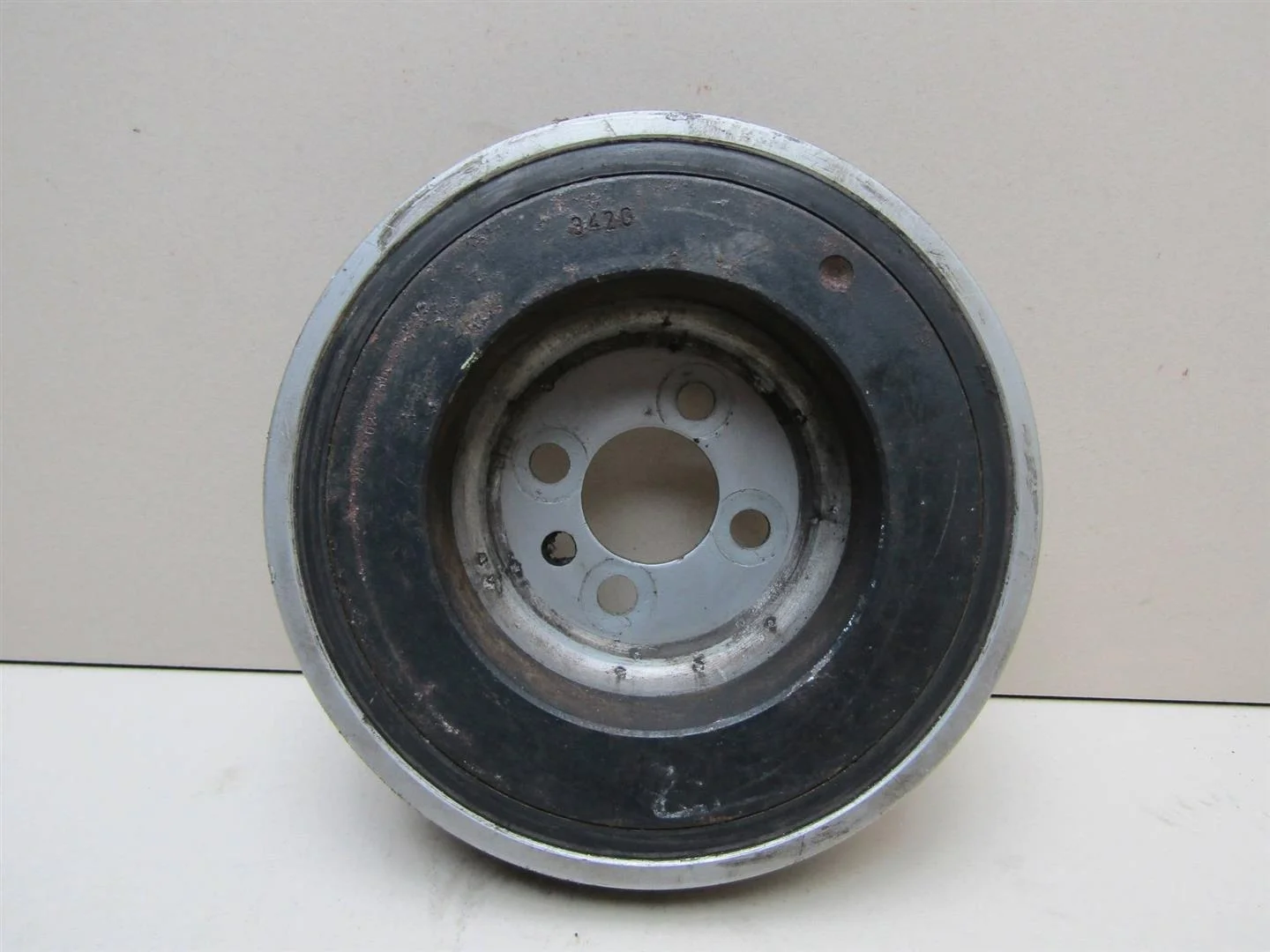 Шкив коленвала Audi A4 (B7) 2005-2007  [06B105243F]  в Вологде