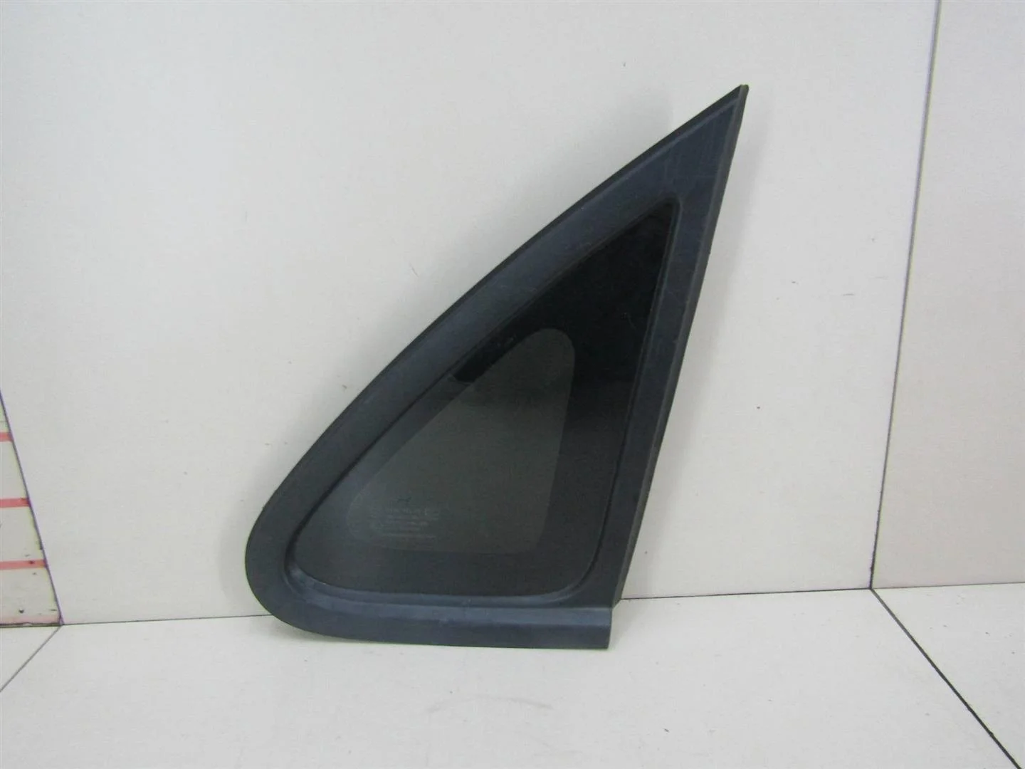 Стекло кузовное глухое правое Hyundai Elantra 2006-2011  [878202H000]  1.6 G4FC в Вологде