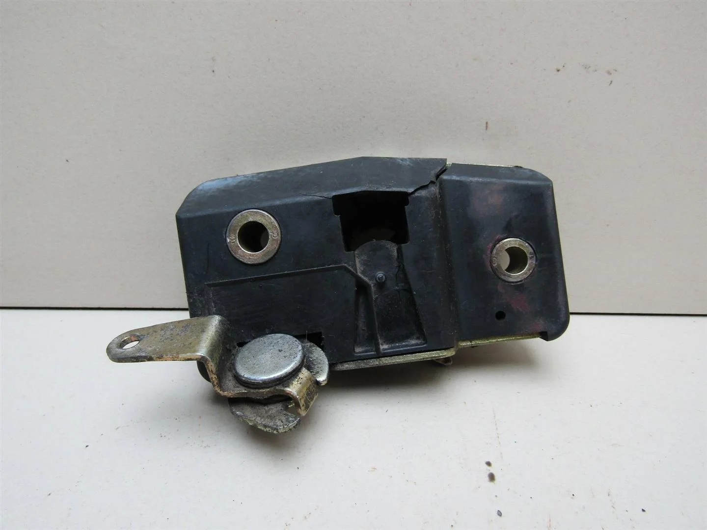 Замок двери сдвижной VW Transporter T4 1996-2003  [701843604D]  в Вологде