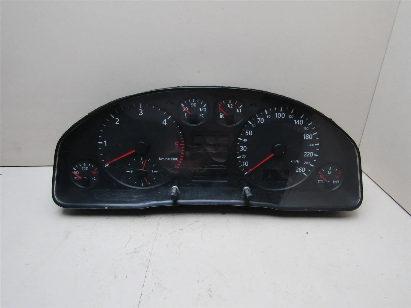 Панель приборов Audi A6 (C5) 1997-2004  [4B0919860E]  1.9 2.5 в Вологде