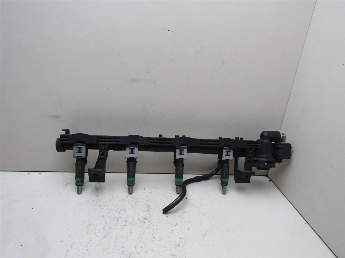 Рейка топливная (рампа) Ford Focus II 2005-2008  [5M5G9H487BA]  1.4 16V ASDA  в Вологде