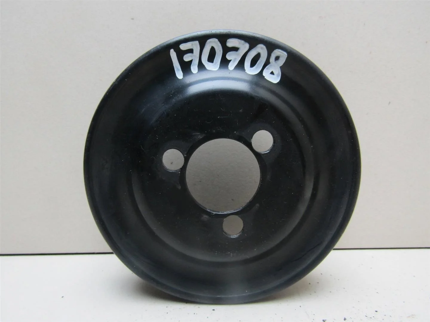 Шкив насоса гидроусилителя VW Golf IV \Bora 1997-2005  [030145269A]  1.4 16V APE в Вологде