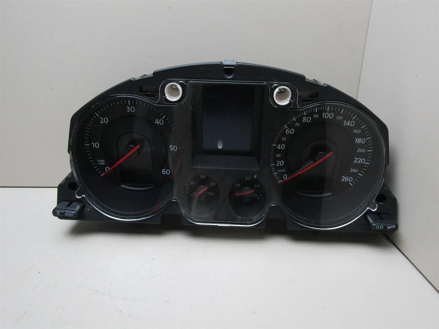 Панель приборов VW Passat (B6) 2005-2010  [3C0920870G]  в Вологде