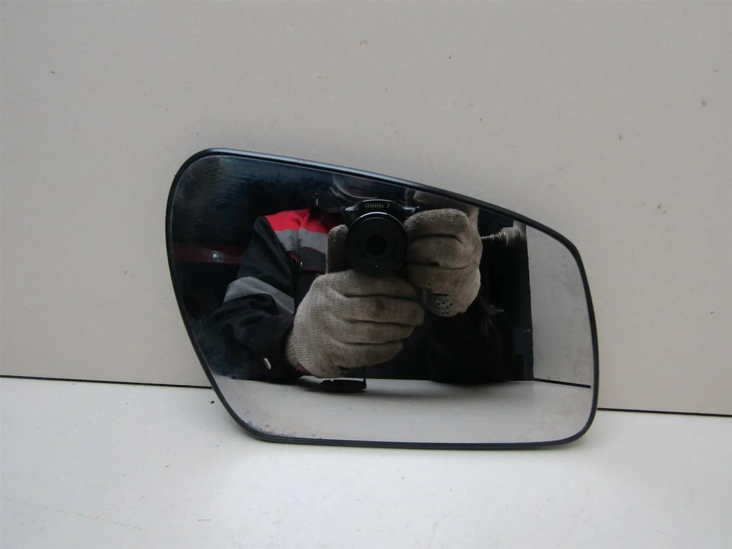 Стекло зеркала правое Ford Focus II 2005-2008  [1255896]  2.0L в Вологде