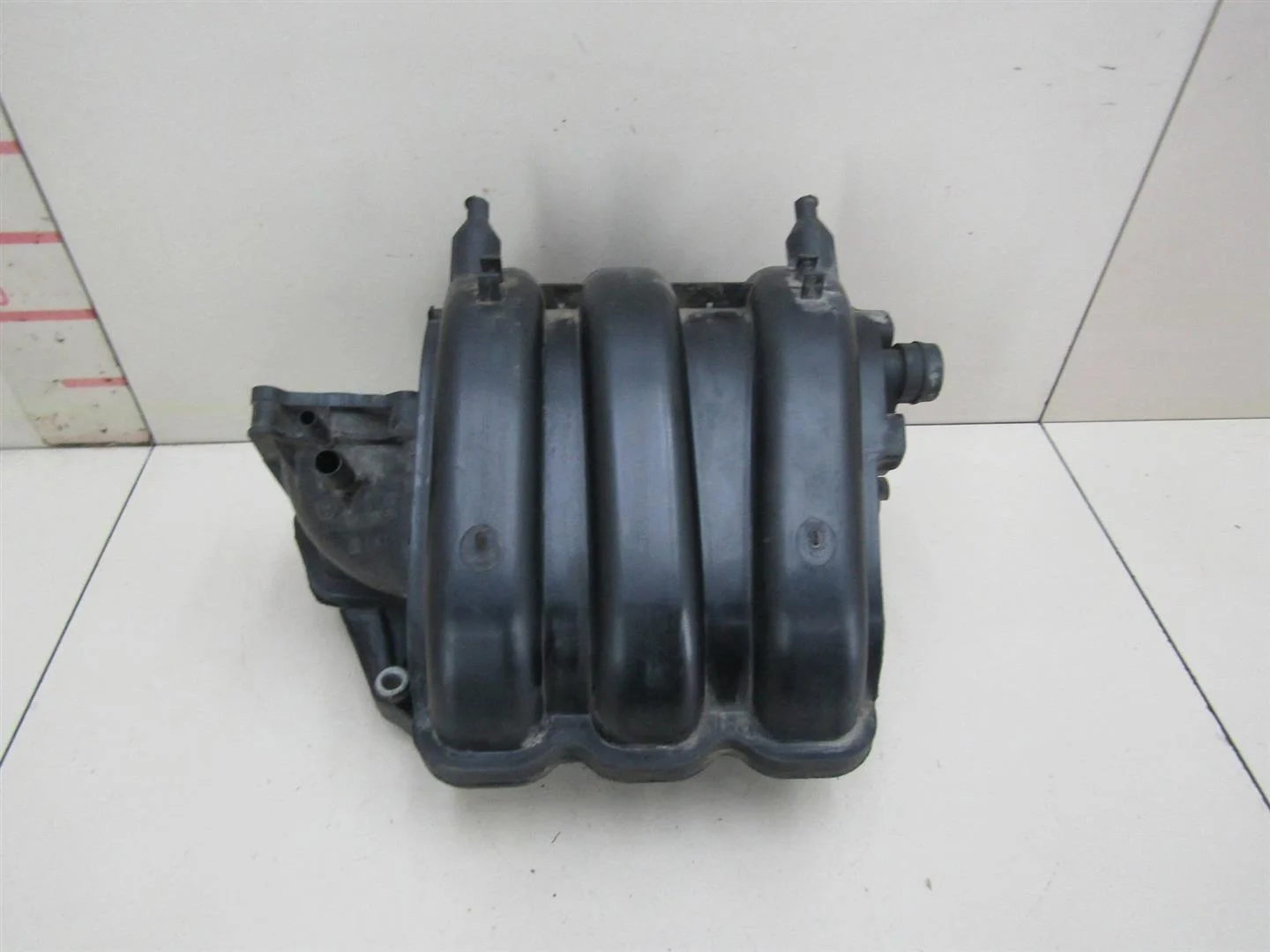 Коллектор впускной Skoda Rapid 2013-2020  [03E129711F]  1.2 CGPC в Вологде