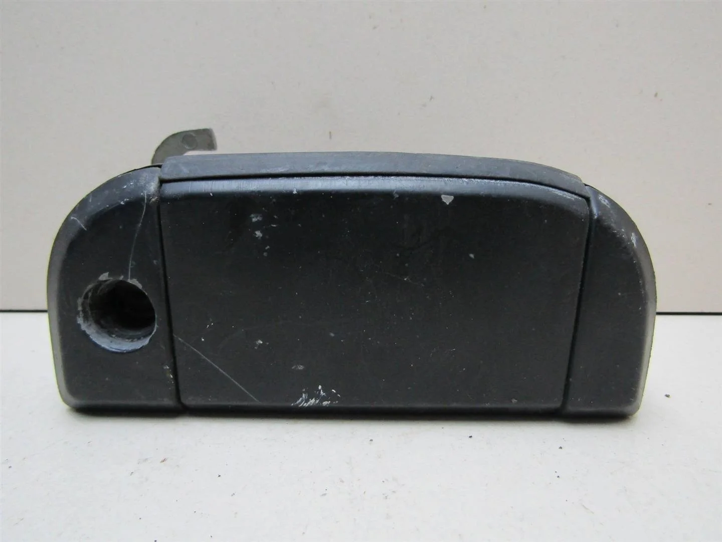 Ручка двери передней наружная правая VW Transporter T4 1996-2003  [701837206]  в Вологде