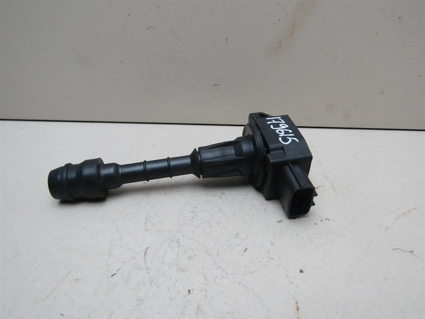 Катушка зажигания Nissan Note (E11) 2006-2013  [22448AX001]  CR12DE CR14DE в Вологде