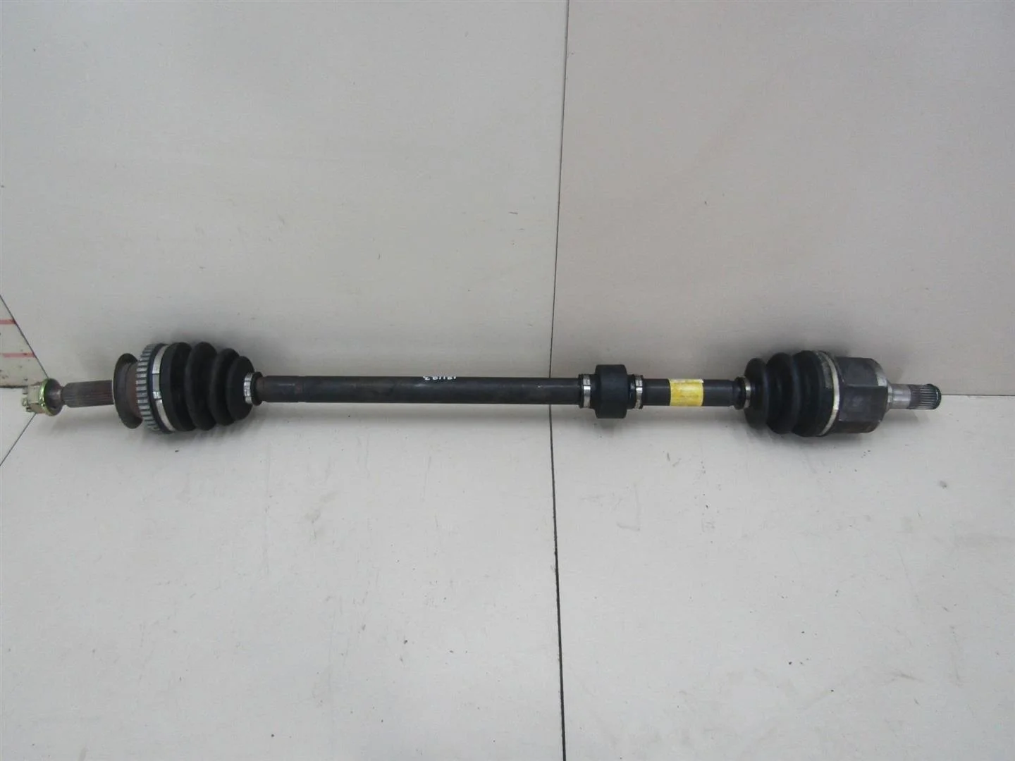 Полуось передняя правая Hyundai Sonata IV (EF)/ Sonata Tagaz 2001-2012  [4950038470]  2,0  в Вологде